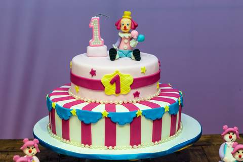Bolo decoração circo rosa'