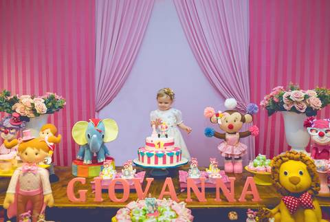 Mesa decoração circo rosa aniversário de 1 ano'