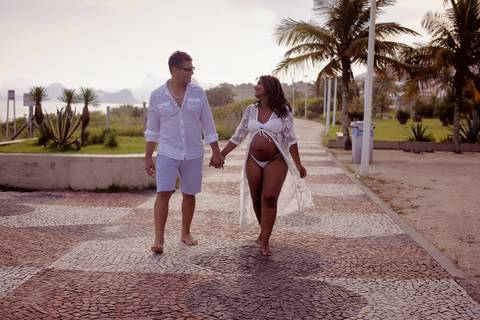 Book fotográfico externo de gestante em Camboinhas/RJ'