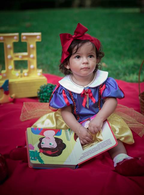book fotográfico infantil tema branca de neve feito no Jardim Palácio da República-Catete/RJ'