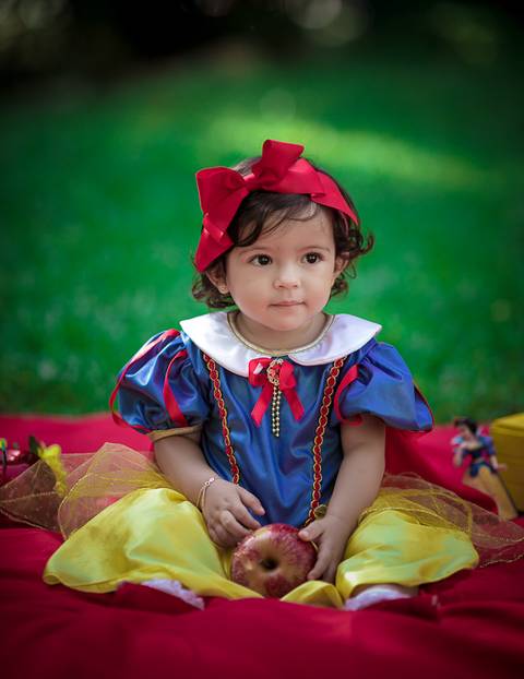 Ensaio infantil fotográfico-Branca de Neve-Museu da República/RJ'