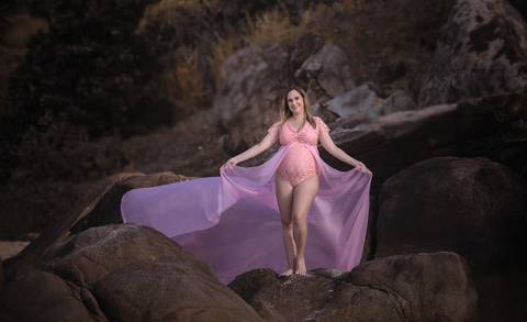 Book fotográfico de gestante  realizado em praia do RJ-Prainha'