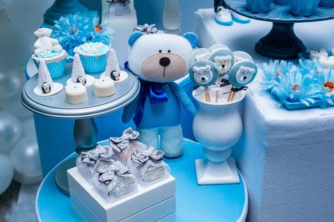Decoração Ursinho polar azul bebê em mostra festiva  no valqueire'