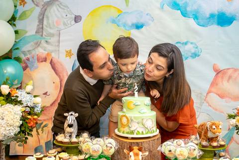 hora do parabéns em festa infantil em espaço quebra  nozes-Copacabana/RJ'