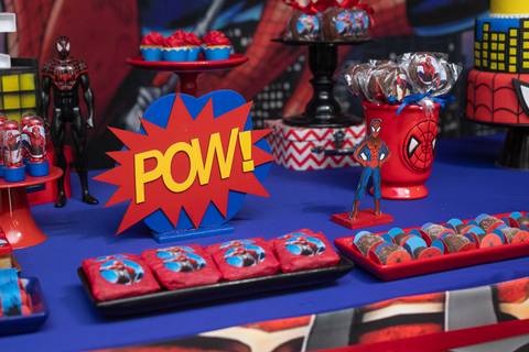 decoração mesa tema home aranha-festa infantil-kids club bangu RJ'