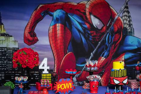painel tema  homem aranha em casa de festas kids club-bangu/Rj'