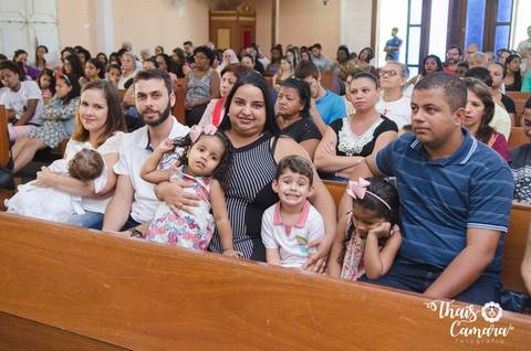 Thaís camara fotografia, cobertura de batismo infantil, cerimônia religiosa, rio de janeiro, rj. Paróquia Santa Teresinha, Urucânia.
Batizado de menina.'