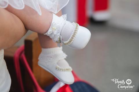 Thaís camara fotografia, cobertura de batismo infantil, cerimônia religiosa, rio de janeiro, rj. Paróquia Santa Teresinha, Urucânia.
Batizado de menina.'