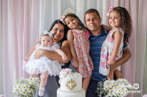 Thaís camara fotografia, cobertura de batismo infantil, cerimônia religiosa, rio de janeiro, rj. Paróquia Santa Teresinha, Urucânia.
Batizado de menina.
Bolo de batizado, bolo de batismo, bolo decorado rj, Ateliê Thati Ribeiro, cake designer RJ'