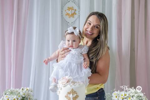 Thaís camara fotografia, cobertura de batismo infantil, cerimônia religiosa, rio de janeiro, rj. Paróquia Santa Teresinha, Urucânia.
Batizado de menina.
Bolo de batizado, bolo de batismo, bolo decorado rj, Ateliê Thati Ribeiro, cake designer RJ'