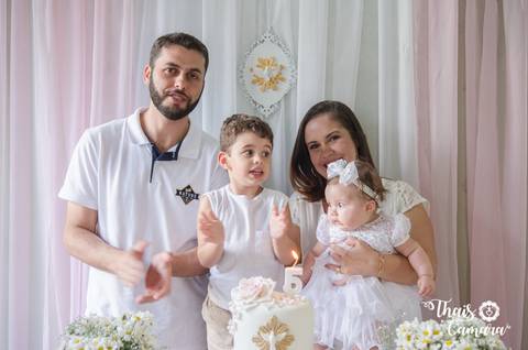 Thaís camara fotografia, cobertura de batismo infantil, cerimônia religiosa, rio de janeiro, rj. Paróquia Santa Teresinha, Urucânia.
Batizado de menina.
Bolo de batizado, bolo de batismo, bolo decorado rj, Ateliê Thati Ribeiro, cake designer RJ'