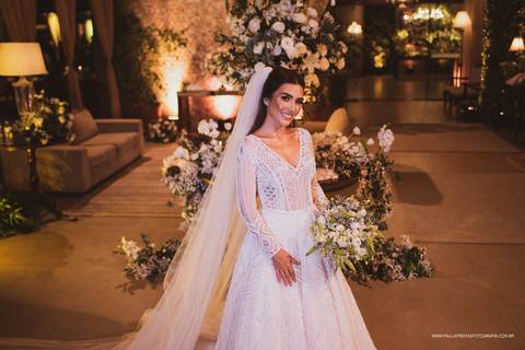 Vestido de noiva luxuoso '