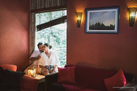 Fotos pré-wedding de casal em pousada em Paraty - RJ '