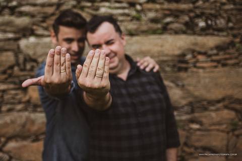 pedido de casamento de dois homens'