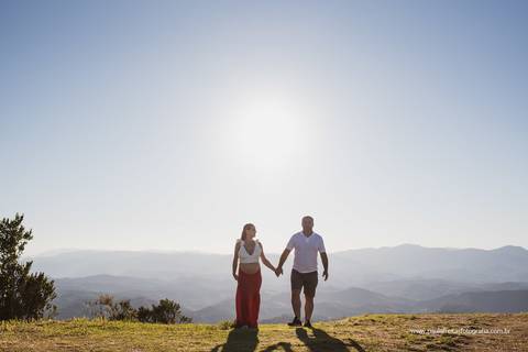 book de casal gravidos feito por paula freitas fotografia em santo antonio do pinhal '