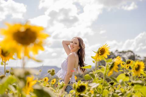 Mariana Hermes - Ensaio Pre quinze anos - Ester e Micael Foto - Flores Da Cunha '