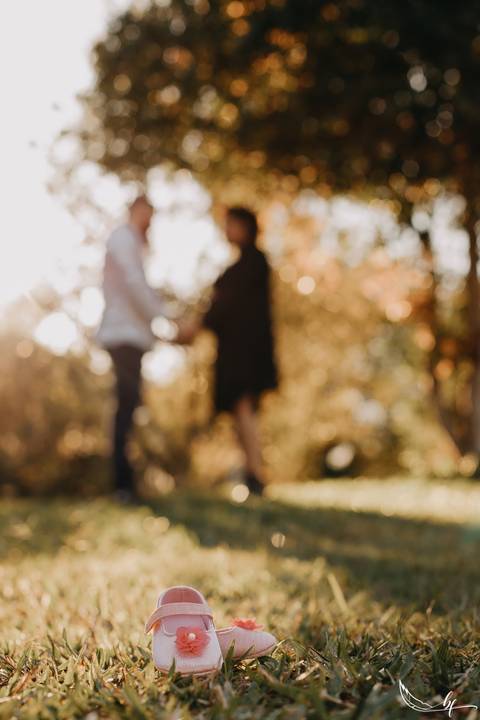 Ensaio Gestante; Mãe de Menina; Fotografia gestante; Fotografia gestante São Leopoldo; Fotografia gestante; Fotografia de família; São Leopoldo; Fotografia com animais; Ensaio de família; Gravidez;'