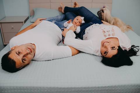 Ensaio Gestante; Mãe de Menina; Fotografia gestante; Fotografia gestante São Leopoldo; Fotografia gestante; Fotografia de família; São Leopoldo; Fotografia com animais; Ensaio de família; Gravidez; Grêmio;'