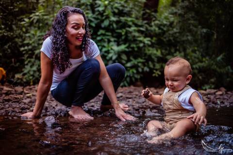Ensaio Gestante; Mãe de Menina; Fotografia gestante; Fotografia gestante São Leopoldo; Fotografia gestante; Fotografia de família; São Leopoldo; Fotografia com animais; Ensaio de família; Gravidez; Grêmio;'