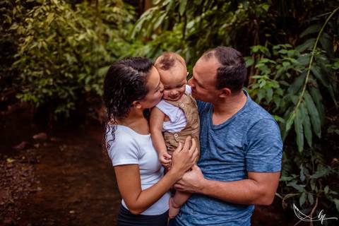 Ensaio Gestante; Mãe de Menina; Fotografia gestante; Fotografia gestante São Leopoldo; Fotografia gestante; Fotografia de família; São Leopoldo; Fotografia com animais; Ensaio de família; Gravidez; Grêmio;'
