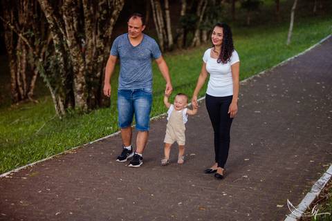 Ensaio Gestante; Mãe de Menina; Fotografia gestante; Fotografia gestante São Leopoldo; Fotografia gestante; Fotografia de família; São Leopoldo; Fotografia com animais; Ensaio de família; Gravidez; Grêmio;'