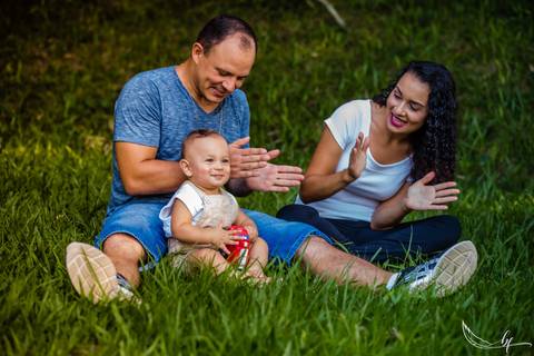 Ensaio Gestante; Mãe de Menina; Fotografia gestante; Fotografia gestante São Leopoldo; Fotografia gestante; Fotografia de família; São Leopoldo; Fotografia com animais; Ensaio de família; Gravidez; Grêmio;'