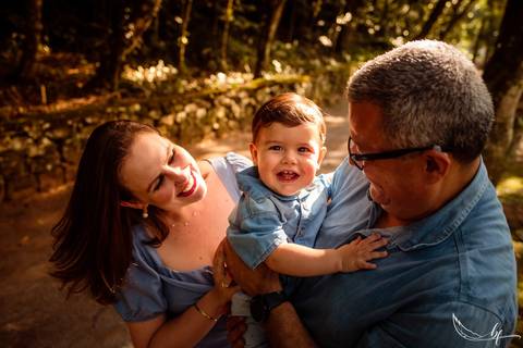 Ensaio Gestante; Mãe de Menina; Fotografia gestante; Fotografia gestante São Leopoldo; Fotografia gestante; Fotografia de família; São Leopoldo; Fotografia com animais; Ensaio de família; Gravidez; Grêmio;'