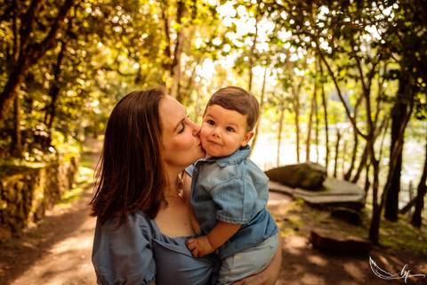 Ensaio Gestante; Mãe de Menina; Fotografia gestante; Fotografia gestante São Leopoldo; Fotografia gestante; Fotografia de família; São Leopoldo; Fotografia com animais; Ensaio de família; Gravidez; Grêmio;'