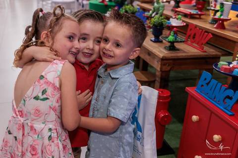 Aniversário infantil; Mig Eventos; Aniversário de criança; Fotografia infantil; Fotografia de família; São Leopoldo;  Casa de festa de são leopoldo; Fotografo infantil são leopoldo; Festança Kids; Fotografo de Canoas; Festejar; ForKids;'