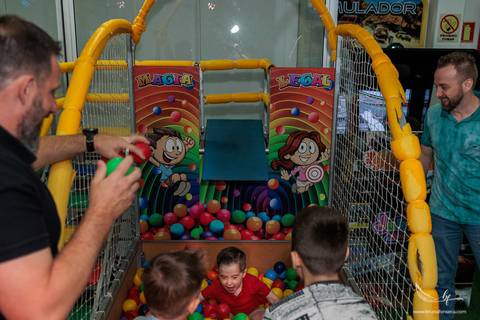 Aniversário infantil; Mig Eventos; Aniversário de criança; Fotografia infantil; Fotografia de família; São Leopoldo;  Casa de festa de são leopoldo; Fotografo infantil são leopoldo; Festança Kids; Fotografo de Canoas; Festejar; ForKids;'