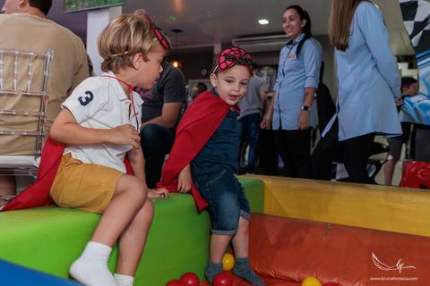 Aniversário infantil; Mig Eventos; Aniversário de criança; Fotografia infantil; Fotografia de família; São Leopoldo;  Casa de festa de são leopoldo; Fotografo infantil são leopoldo; Festança Kids; Fotografo de Canoas; Festejar; ForKids;'