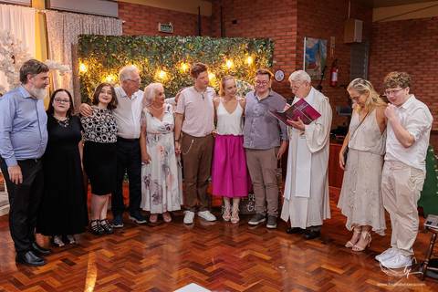 Maquiagem; Making of; Noiva; Noivo; Pré Wedding; Street Wedding; Celina Munhoz; Adriana Kruger; Manu Garcia; Camarim Madri; Wandering Wedding; São Francisco de Paula; Fotografia de Casal; Fotografia de Casamento; Pré Wedding; São Leopoldo; Belo Horizonte;'