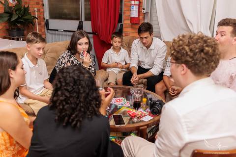 Maquiagem; Making of; Noiva; Noivo; Pré Wedding; Street Wedding; Celina Munhoz; Adriana Kruger; Manu Garcia; Camarim Madri; Wandering Wedding; São Francisco de Paula; Fotografia de Casal; Fotografia de Casamento; Pré Wedding; São Leopoldo; Belo Horizonte;'