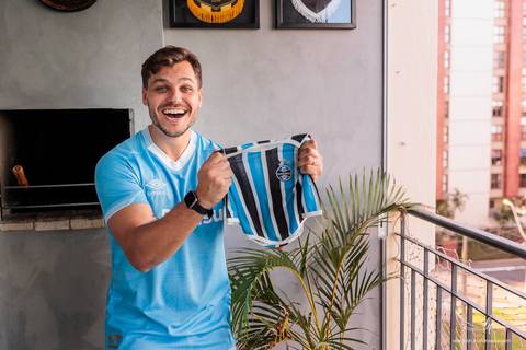 Ensaio Gestante; Mãe de Menina; Fotografia gestante; Fotografia gestante São Leopoldo; Fotografia gestante; Fotografia de família; São Leopoldo; Fotografia com animais; Ensaio de família; Gravidez;'