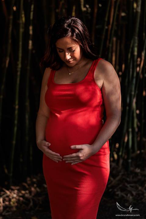 Ensaio Gestante; Mãe de Menina; Fotografia gestante; Fotografia gestante São Leopoldo; Fotografia gestante; Fotografia de família; São Leopoldo; Fotografia com animais; Ensaio de família; Gravidez;'