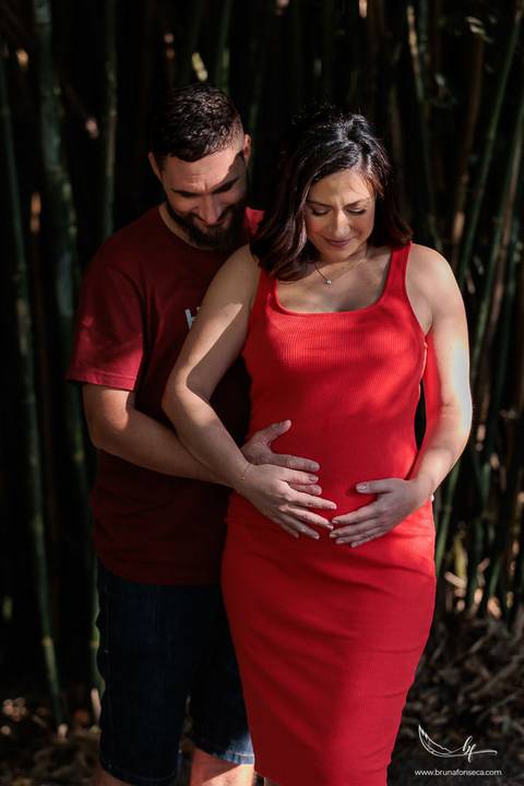 Ensaio Gestante; Mãe de Menina; Fotografia gestante; Fotografia gestante São Leopoldo; Fotografia gestante; Fotografia de família; São Leopoldo; Fotografia com animais; Ensaio de família; Gravidez;'
