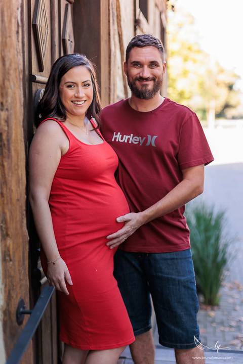 Ensaio Gestante; Mãe de Menina; Fotografia gestante; Fotografia gestante São Leopoldo; Fotografia gestante; Fotografia de família; São Leopoldo; Fotografia com animais; Ensaio de família; Gravidez;'