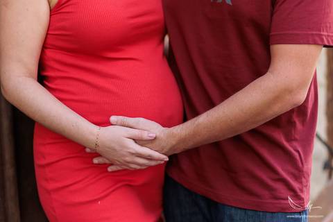 Ensaio Gestante; Mãe de Menina; Fotografia gestante; Fotografia gestante São Leopoldo; Fotografia gestante; Fotografia de família; São Leopoldo; Fotografia com animais; Ensaio de família; Gravidez;'