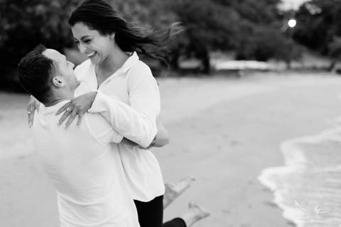 Maquiagem; Making of; Noiva; Noivo; Pré Wedding; Street Wedding; Celina Munhoz; Adriana Kruger; Manu Garcia; Wandering Wedding; São Francisco de Paula; Fotografia de Casal; Fotografia de Casamento; Pré Wedding; São Leopoldo; Vinícola Luiz Argenta; Floripa'