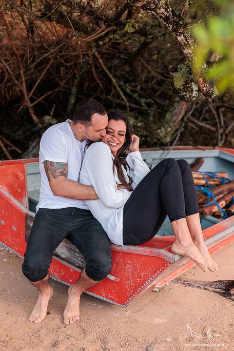 Maquiagem; Making of; Noiva; Noivo; Pré Wedding; Street Wedding; Celina Munhoz; Adriana Kruger; Manu Garcia; Wandering Wedding; São Francisco de Paula; Fotografia de Casal; Fotografia de Casamento; Pré Wedding; São Leopoldo; Vinícola Luiz Argenta; Floripa'