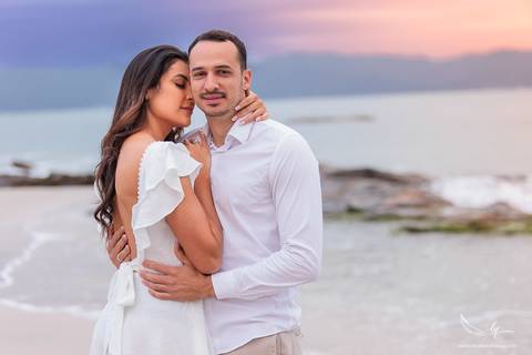 Maquiagem; Making of; Noiva; Noivo; Pré Wedding; Street Wedding; Celina Munhoz; Adriana Kruger; Manu Garcia; Wandering Wedding; São Francisco de Paula; Fotografia de Casal; Fotografia de Casamento; Pré Wedding; São Leopoldo; Vinícola Luiz Argenta; Floripa'