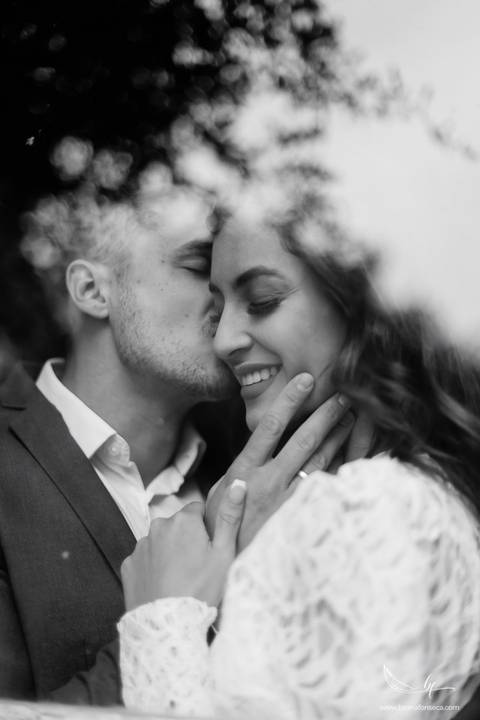 Maquiagem; Making of; Noiva; Noivo; Pré Wedding; Street Wedding; Celina Munhoz; Adriana Kruger; Manu Garcia; Wandering Wedding; São Francisco de Paula; Fotografia de Casal; Fotografia de Casamento; Pré Wedding; São Leopoldo; Vinícola Luiz Argenta; Floripa'