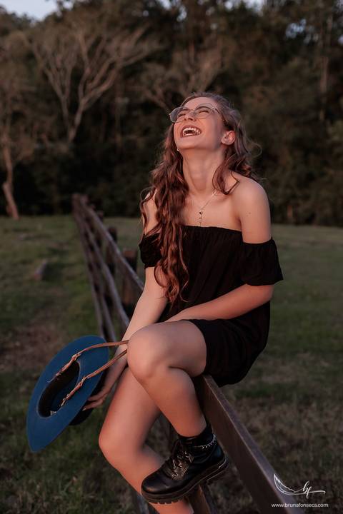 Ensaio feminino; Fotografia feminina; Recanto Bueno; Celina Munhoz; Novo Hamburgo; Fotografia Lifestyle; Nova Petropolis; Ensaio Teen; Ensaio 15th; 15 anos; Fotografo de 15 Anos; Debutante; Camarim Madri; Adriana Krieger; Manu Garcia;'