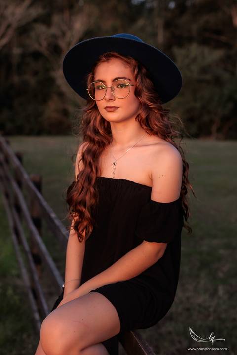 Ensaio feminino; Fotografia feminina; Recanto Bueno; Celina Munhoz; Novo Hamburgo; Fotografia Lifestyle; Nova Petropolis; Ensaio Teen; Ensaio 15th; 15 anos; Fotografo de 15 Anos; Debutante; Camarim Madri; Adriana Krieger; Manu Garcia;'