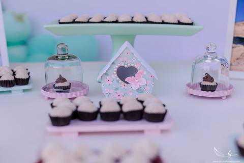 Ensaio Gestante; Mãe de Menina; Fotografia gestante; Fotografia gestante São Leopoldo; Fotografia gestante; Fotografia de família; São Leopoldo; Fotografia com animais; Ensaio de família; Gravidez;'