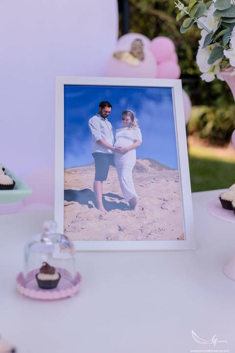 Ensaio Gestante; Mãe de Menina; Fotografia gestante; Fotografia gestante São Leopoldo; Fotografia gestante; Fotografia de família; São Leopoldo; Fotografia com animais; Ensaio de família; Gravidez;'