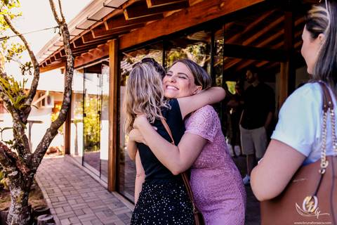 Ensaio Gestante; Mãe de Menina; Fotografia gestante; Fotografia gestante São Leopoldo; Fotografia gestante; Fotografia de família; São Leopoldo; Fotografia com animais; Ensaio de família; Gravidez;'