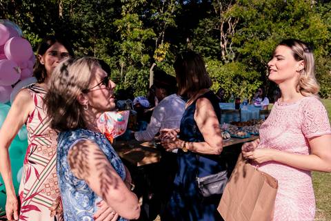 Ensaio Gestante; Mãe de Menina; Fotografia gestante; Fotografia gestante São Leopoldo; Fotografia gestante; Fotografia de família; São Leopoldo; Fotografia com animais; Ensaio de família; Gravidez;'