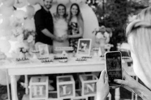 Ensaio Gestante; Mãe de Menina; Fotografia gestante; Fotografia gestante São Leopoldo; Fotografia gestante; Fotografia de família; São Leopoldo; Fotografia com animais; Ensaio de família; Gravidez;'