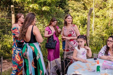 Ensaio Gestante; Mãe de Menina; Fotografia gestante; Fotografia gestante São Leopoldo; Fotografia gestante; Fotografia de família; São Leopoldo; Fotografia com animais; Ensaio de família; Gravidez;'
